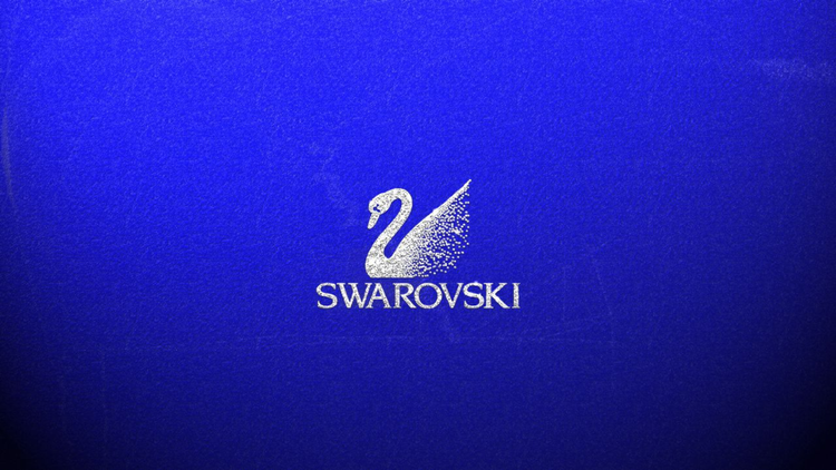 Swarovski_screen.png